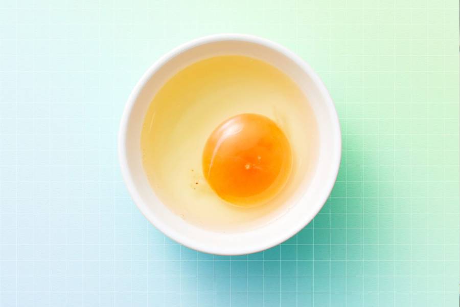 Egg Yolk Benefits | Do you only eat egg whites, should you avoid yolks ...