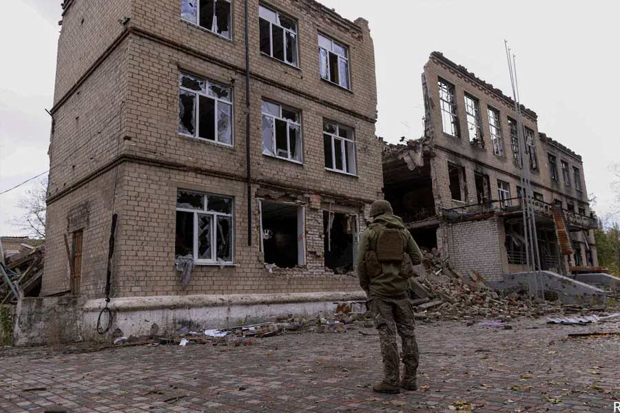 সংবাদমাধ্যম ‘দ্য ওয়াল স্ট্রিট জার্নাল’ দাবি করেছে, ২০২৩ সালে দেশের বিদ্রোহীদের দমন করতে ইউক্রেনের কাছে সাহায্য চেয়েছিলেন সুদানের ডি ফ্যাক্টো শাসক জেনারেল আবদেল ফাত্তাহ্‌ আল-বুরহান।