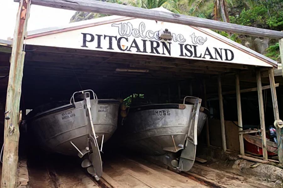 Know about the Pitcairn Island, the isolated volcanic island of Southern Pacific ocean