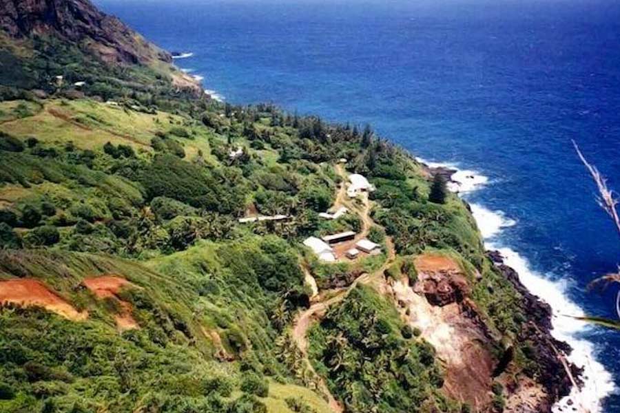 Know about the Pitcairn Island, the isolated volcanic island of Southern Pacific ocean