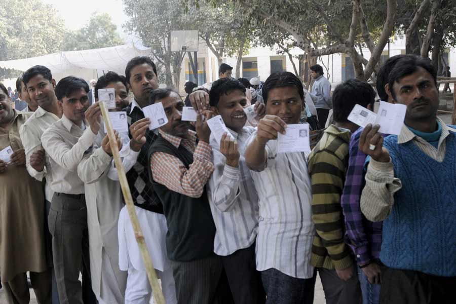 LS Poll in peak of summer Poll season got longer and hotter since 2004