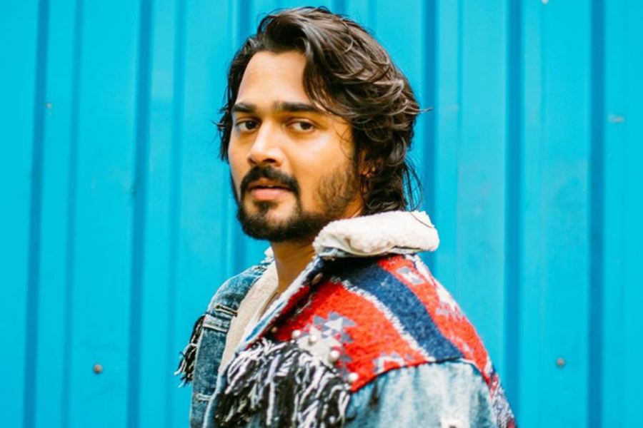 শুধুমাত্র ইউটিউবের পরিসরেই আটকে থাকেননি ভুবন। তাঁকে দেখা গিয়েছে ওটিটি প্ল্যাটফর্মেও। ‘তাজা খবর’ নামে একটি ওয়েব সিরিজ়ে অভিনয় করেন তিনি। এই সিরিজ়ের প্রযোজকও তিনি। ভুবনের মোট সম্পত্তির পরিমাণ প্রায় ১২২ কোটি টাকা।