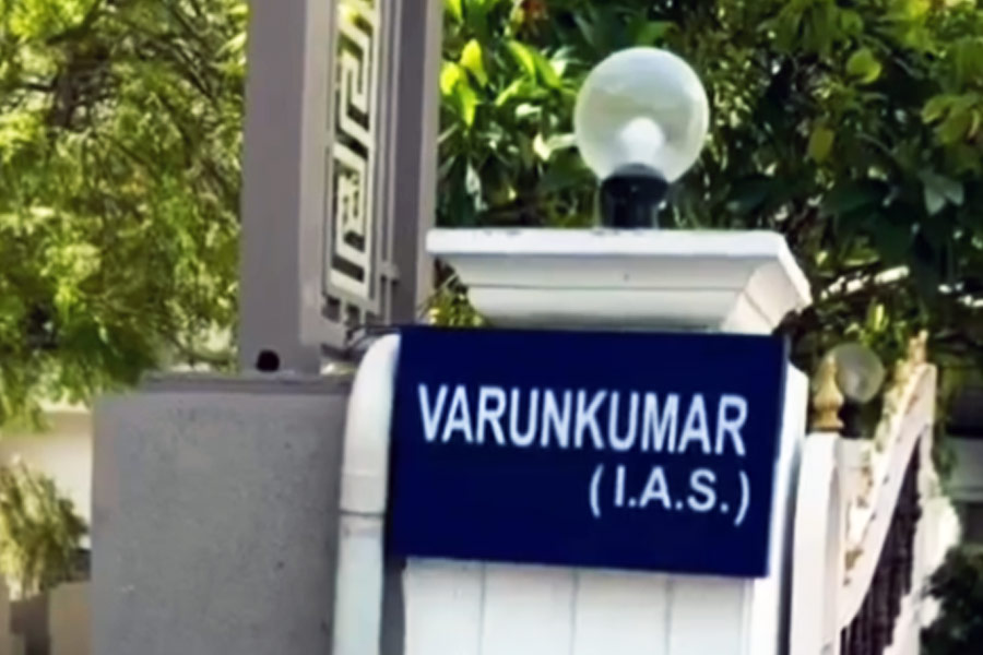 All you need to know about IAS officer, who used to be a cycle mechanic