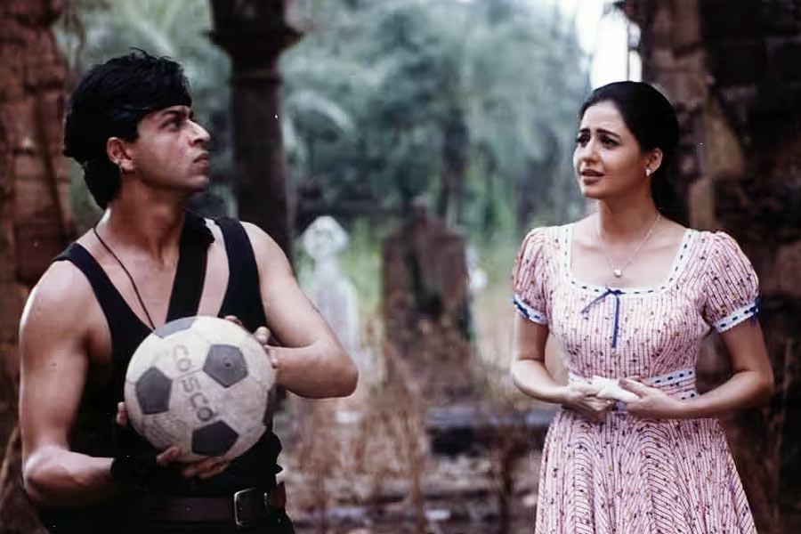 একটি ভিডিয়োয় দেখা যায়, এক মহিলা অভুক্ত অবস্থায় গুরুদ্বারে বসে খাচ্ছেন। মহিলার অবস্থা দেখে আন্দাজ করা যায় যে আর্থিক দিক দিয়ে তেমন সচ্ছল নন তিনি। এই মহিলাটি নাকি প্রিয়া। অভিনেত্রীর নাম করেই ভিডিয়োটি সর্বত্র ছড়িয়ে পড়ে।