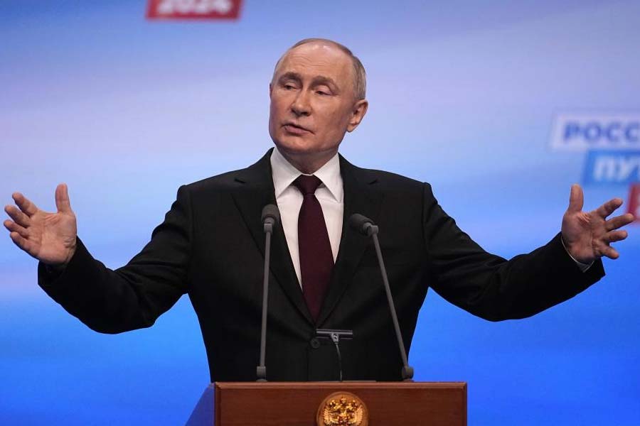 Russian president Vladimir Putin wants to install nuclear power unit in space, says source