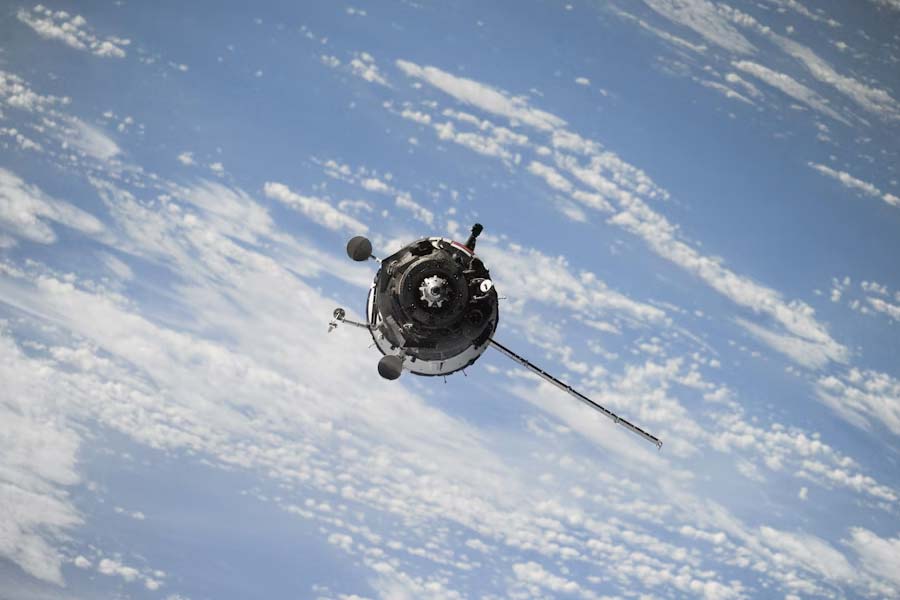 Russian president Vladimir Putin wants to install nuclear power unit in space, says source