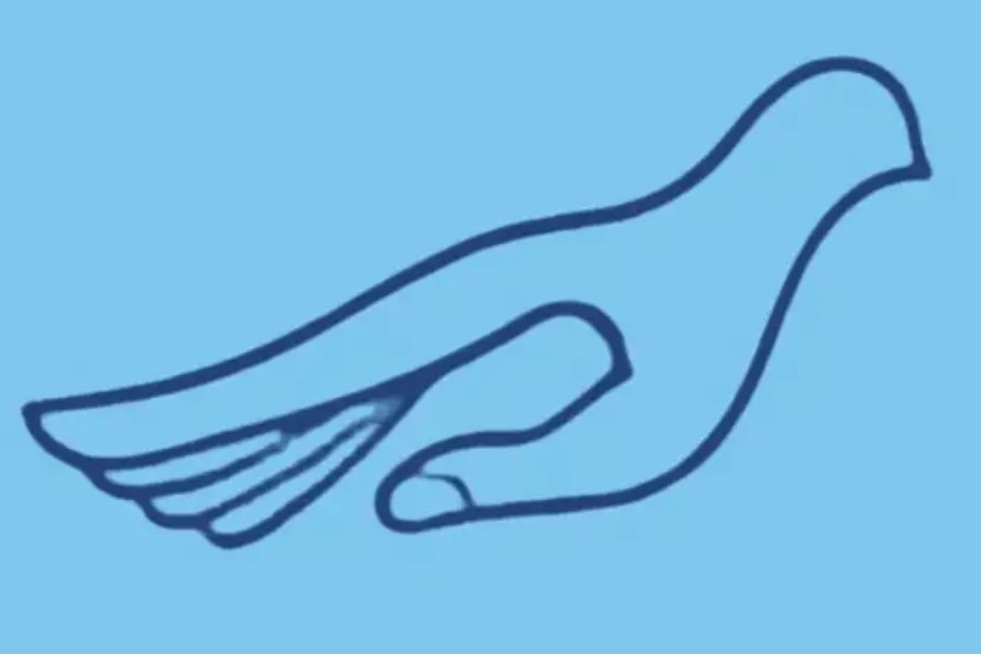 আরও কাছ থেকে দেখানো হল ছবিটি।