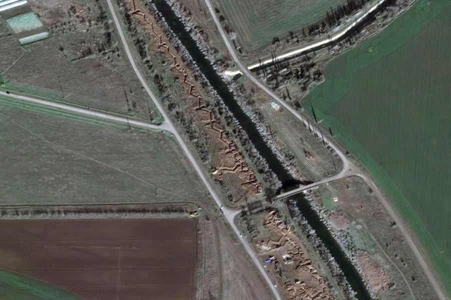 তবে এখন আবার দু’দেশের মধ্যে যুদ্ধের তীব্রতা বৃদ্ধি পেতে পারে বলে মনে করছেন বিশেষজ্ঞেরা। এর কারণ, প্রকাশ্যে আসা বেশ কয়েকটি ছবি।