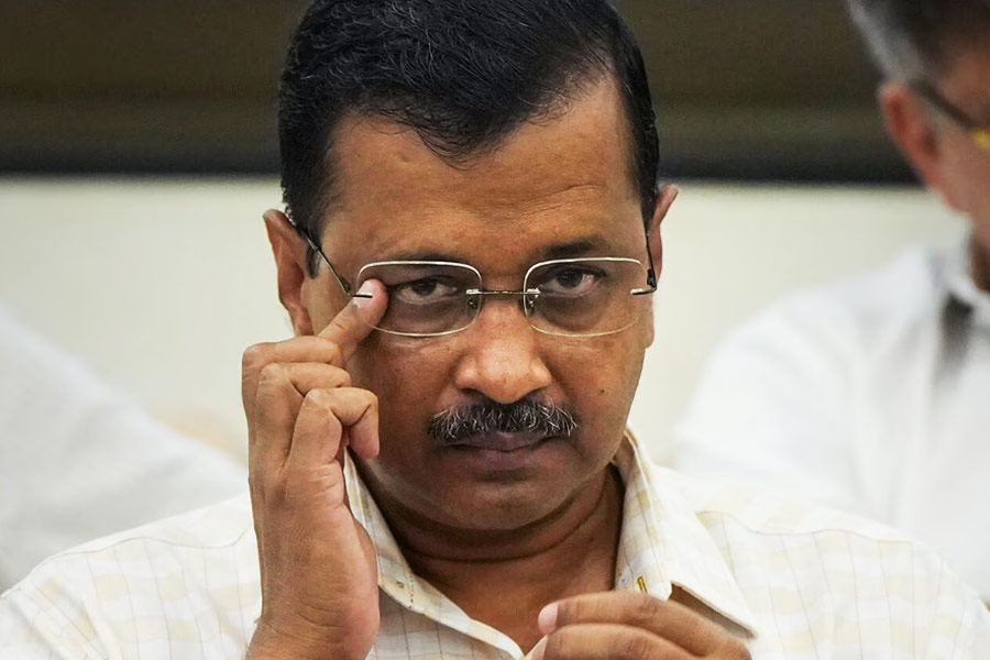 Supreme Court says it may pass interim order on Arvind Kejriwal\\\\\\\'s bail on May 10