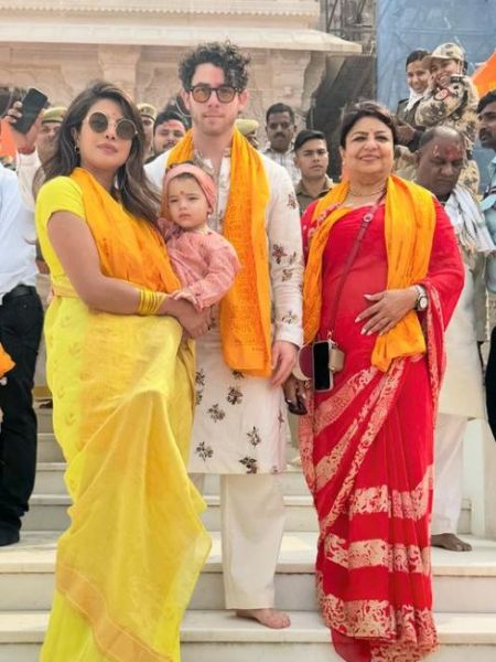 Priyanka Chopra reached Ayodhya with husband Nick and daughter Malti dgtl