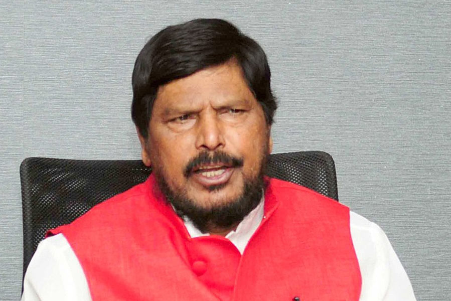 Ramdas Athawale’s car meets accident in Satara Maharashtra