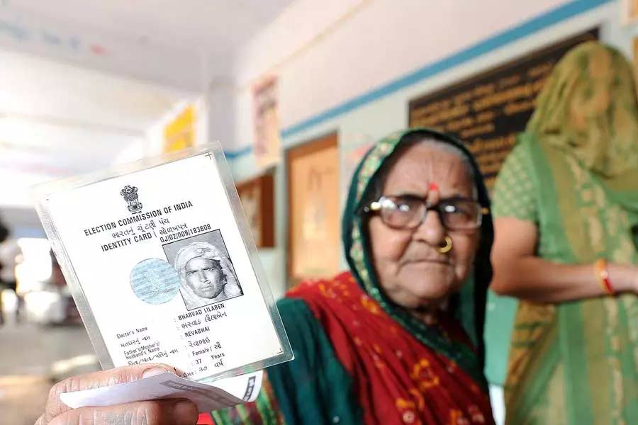 People can vote from home in lok Sabha 2024, who can vote