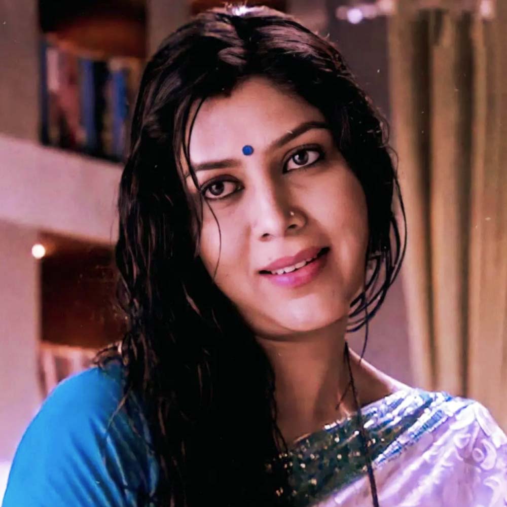 ‘কুটুম্ব’, ‘দেবী’, ‘জস্‌সি জ্যায়সি কোয়ি নহি’, ‘কহানি হমারে মহাভারত কি’, ‘এক থি নায়িকা’ নামের একাধিক হিন্দি ধারাবাহিকে অভিনয় করেন সাক্ষী। ‘বড়ে অচ্ছে লগতে হ্যায়’ ধারাবাহিকে টেলি অভিনেতা রাম কপূরের সঙ্গে সাক্ষীর জুটি দর্শকের মনে ধরে।