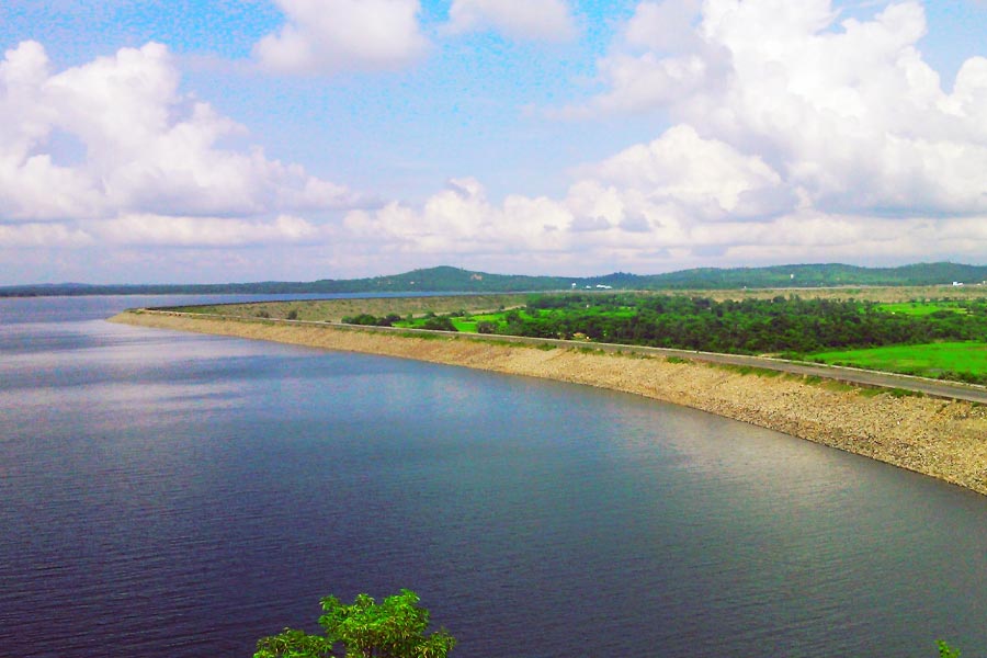 Five tourist spots near Kolkata where you can celebrate this holi with friends and family