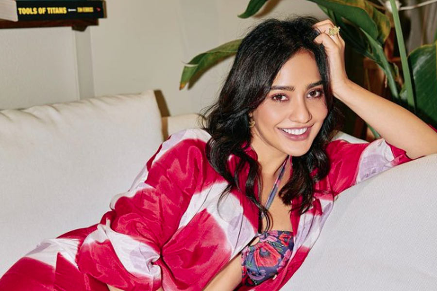 ২০০৭ সালে কেরিয়ারের প্রথম ছবির পর দু’বছর আর কোনও ছবিতে দেখা যায়নি নেহাকে। ২০০৯ সালে ‘কুররাদু’ নামে একটি তেলুগু ছবিতে অভিনয় করেন তিনি। তার পরেই বলিপাড়ায় আত্মপ্রকাশ করেন অভিনেত্রী।