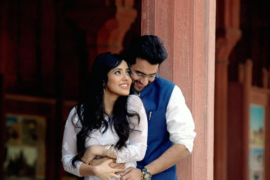 কানাঘুষো শোনা যায়, ‘ইয়ঙ্গিস্তান’ ছবির নায়ক জ্যাকি ভাগনানির সঙ্গেও নাকি সম্পর্কে জড়ান নেহা। ২০১৪ সালে নাকি সম্পর্কে জড়ান দুই তারকা। কিন্তু এক বছর পর তাঁদের সম্পর্কে ভাঙন ধরে।