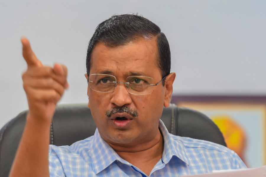 Who is Sunita Kejriwal ex IRS officer and wife of Delhi CM Arvind Kejriwal 