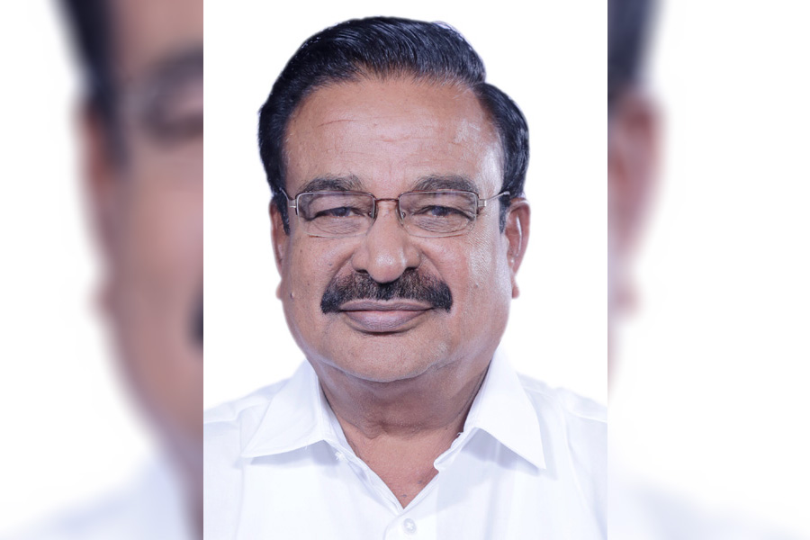 Tamil Nadu MP A. Ganeshamoorthy consumes pesticide hospitalized