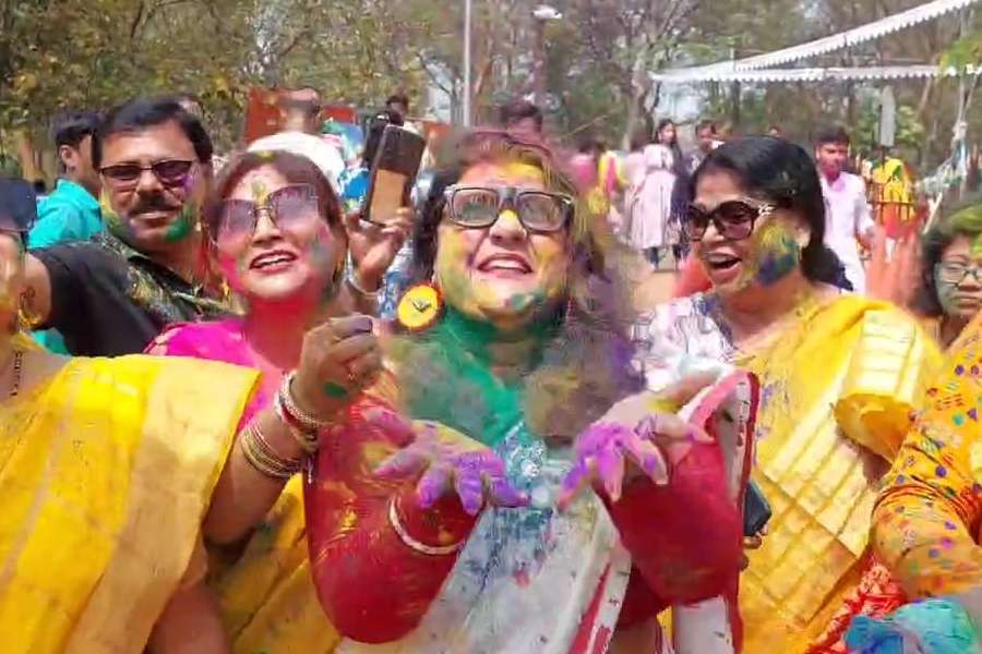 Bankura Candidates played holi dgtld