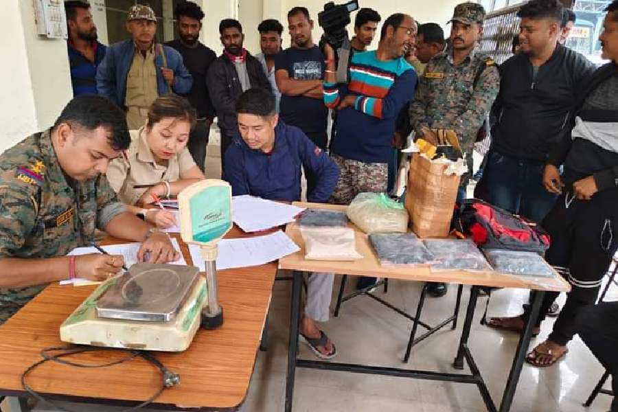 Firearms recovered in Cooch Behar dgtld