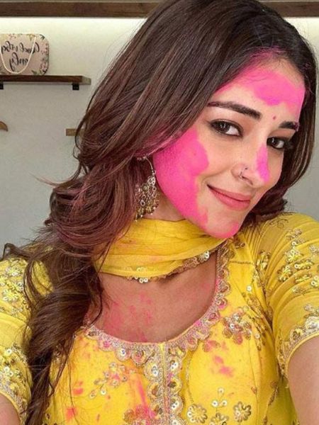 This is Ananya pandey, Sara ali khan and Rakul preet singh favorite Holi outfit dgtl