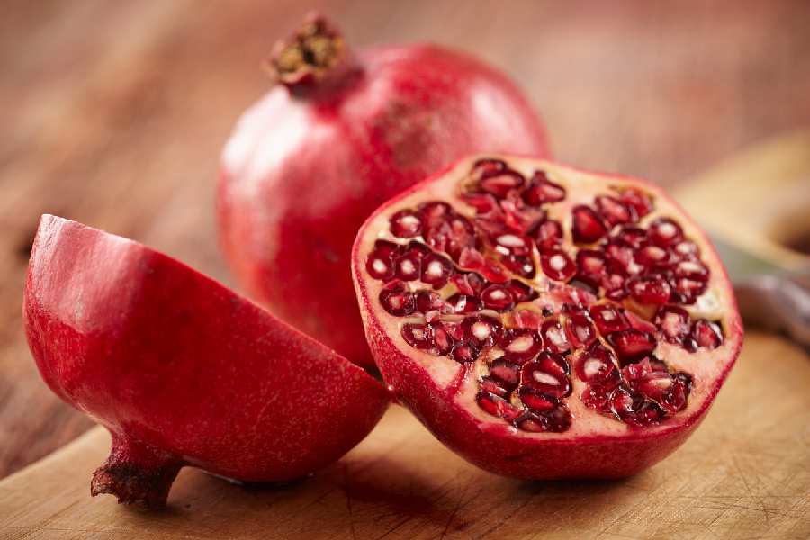 How to choose a perfectly ripe pomegranate