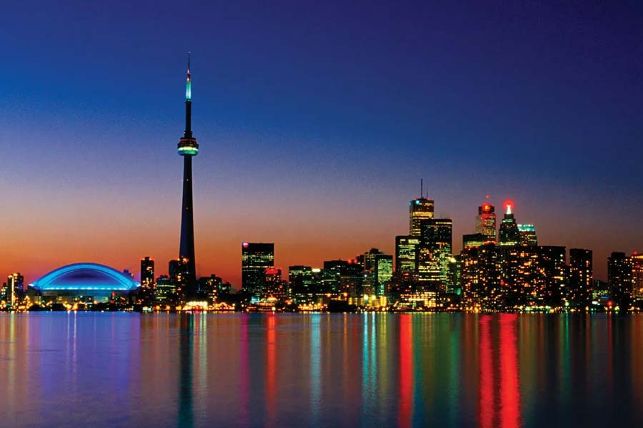 চলতি বছরের এপ্রিল থেকে জনগণের উপর ‘বৃষ্টি কর’ চালু করার কথা ভাবছে কানাডার টরন্টো শহরের প্রশাসন। প্রশাসনের তরফে ইতিমধ্যেই সেই কথা ঘোষণা করা হয়েছে। তা নিয়ে জনরোষও তৈরি হয়েছে।