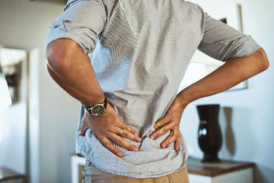 Can depression cause low back pain