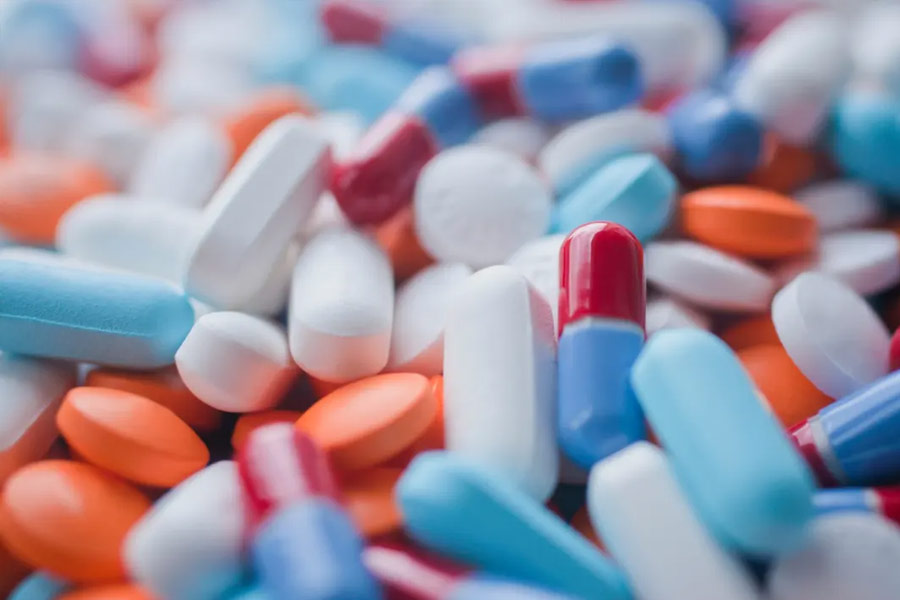 রাশিয়ার ওষুধ সংস্থা ‘আরএনসি ফার্মা’ সম্প্রতি তথ্য প্রকাশ করে রাশিয়ায় ওষুধ রফতানির ক্ষেত্রে ভারতের এক নম্বরে উঠে আসার কথা জানিয়েছে। ‘আরএনসি ফার্মা’ রাশিয়ার ওষুধ-বাজারের চড়াই-উতরাইয়ের উপর নজর রাখে এবং তথ্য প্রদান করে।