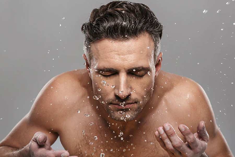 Perfect summer skin care routine for men 