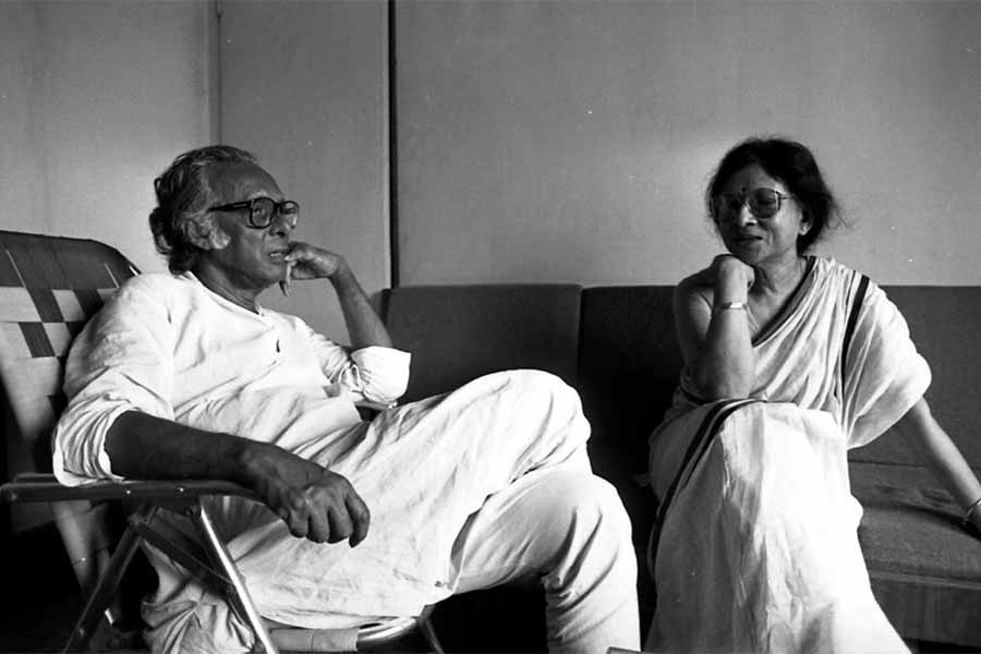 Review of a book about Mrinal Sen authored by Kunal Sen