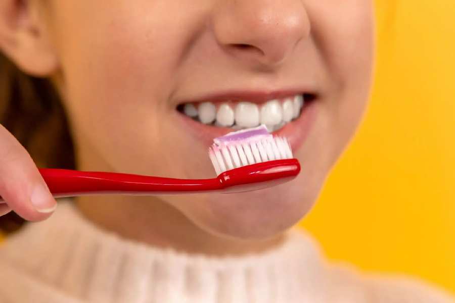 Dental care mistakes that can be easily avoided for healthy teeth and gums