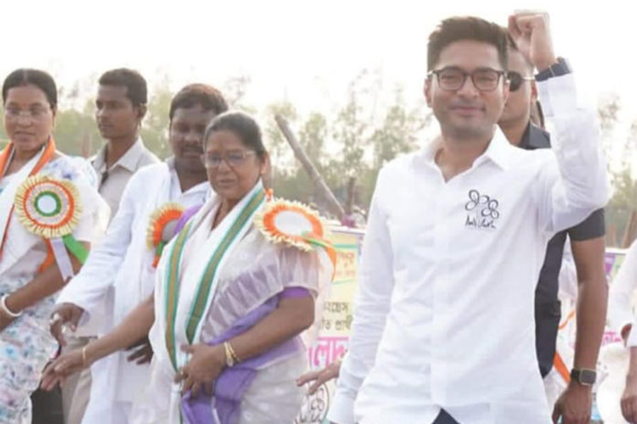 Abhishek Banerjee set the margin of victory among TMC candidates in four seats of South 24 Parganas
