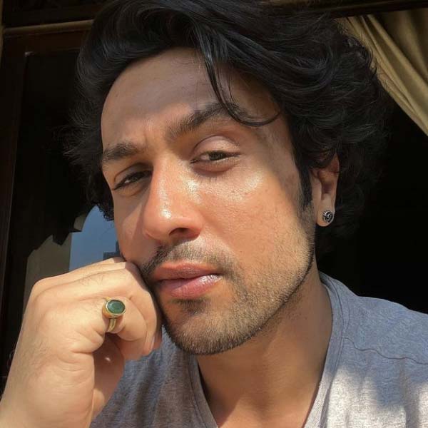  Adhyayan Suman