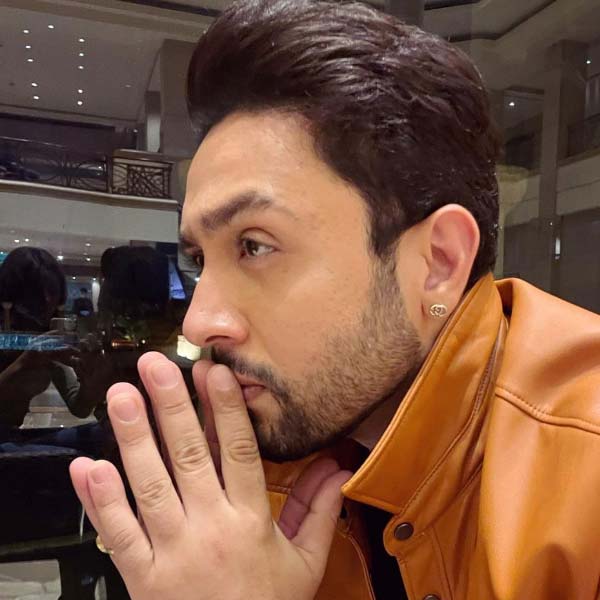  Adhyayan Suman