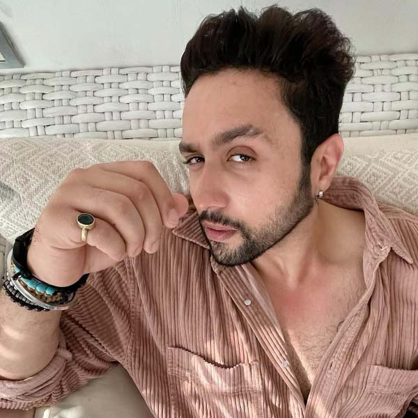  Adhyayan Suman