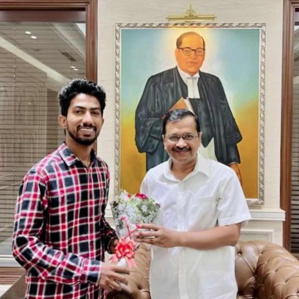 Mimic Shyam Rangeela plans to challenge PM modi in Lok sabha poll