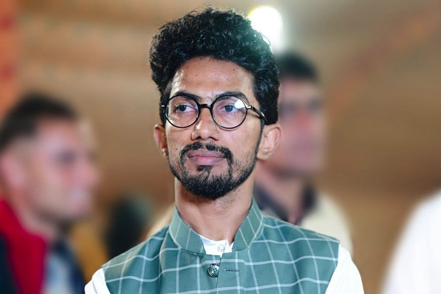 Mimic Shyam Rangeela plans to challenge PM modi in Lok sabha poll
