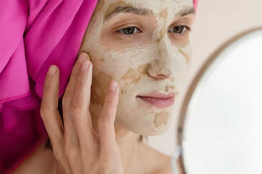 Multani Mitti Face Packs for Summer Skin Tan Problem