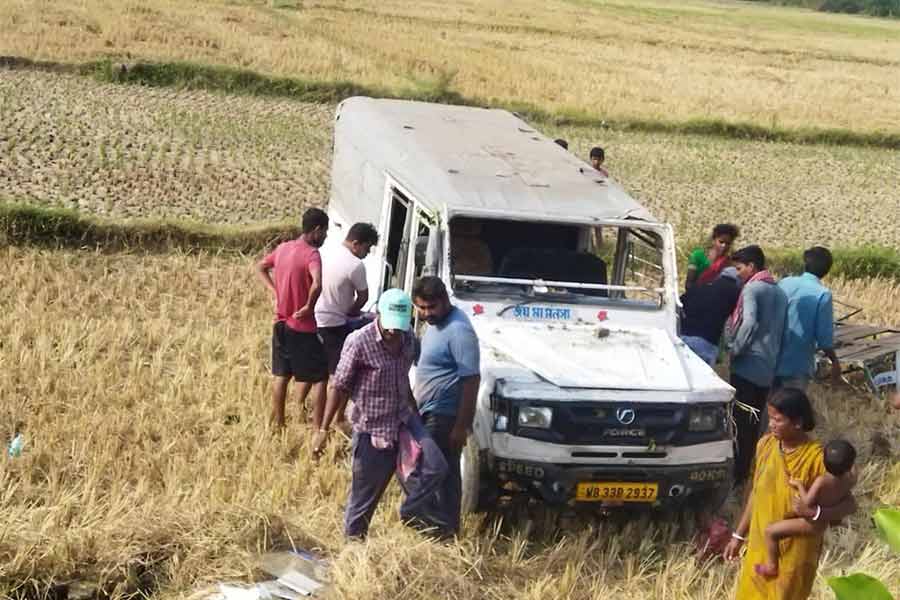 An anganwadi workers died in bus acident at Narayangarh