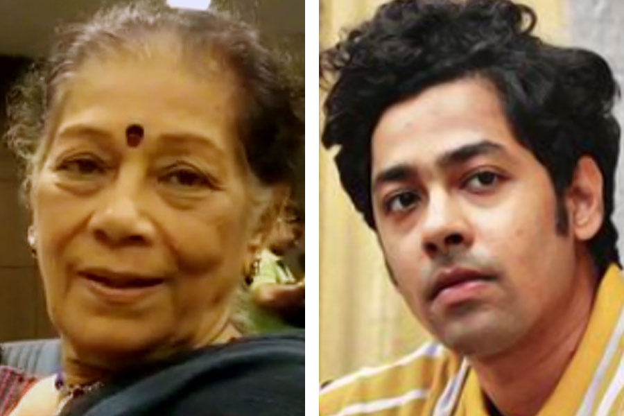 Image of actor Chitra Sen and Riddhi Sen