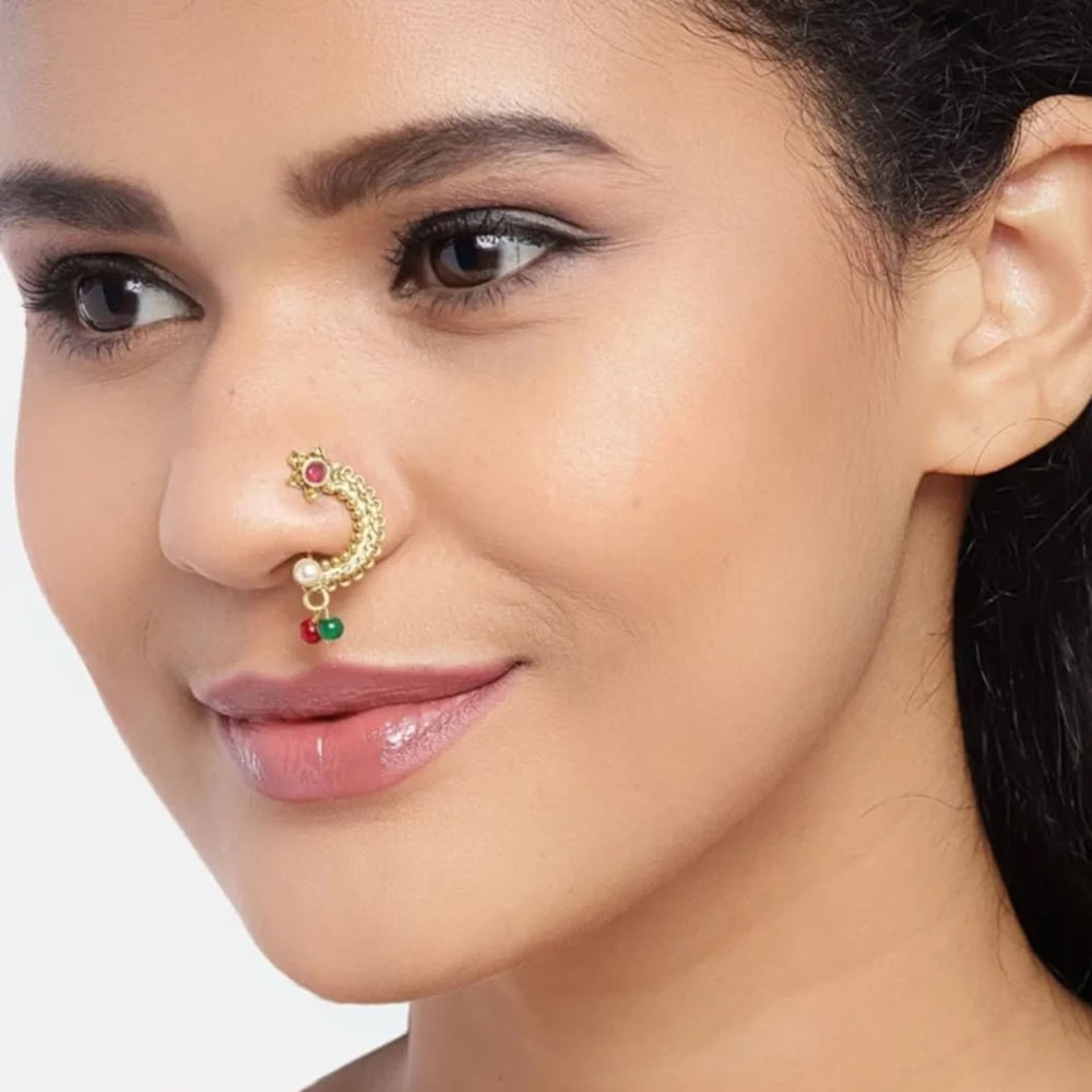 Five top trending nose pins for women