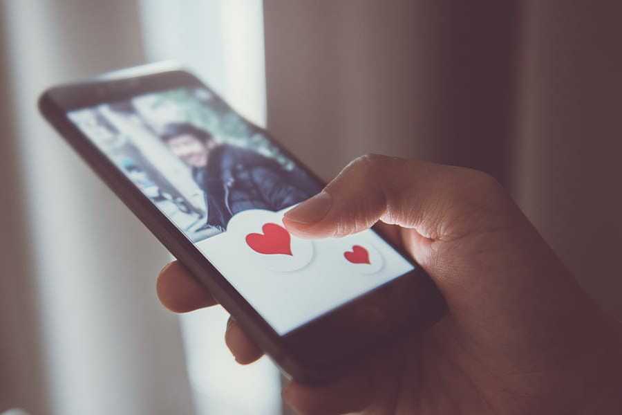 Tips for Introvert People to overcome the Typical Hurdles in Dating App