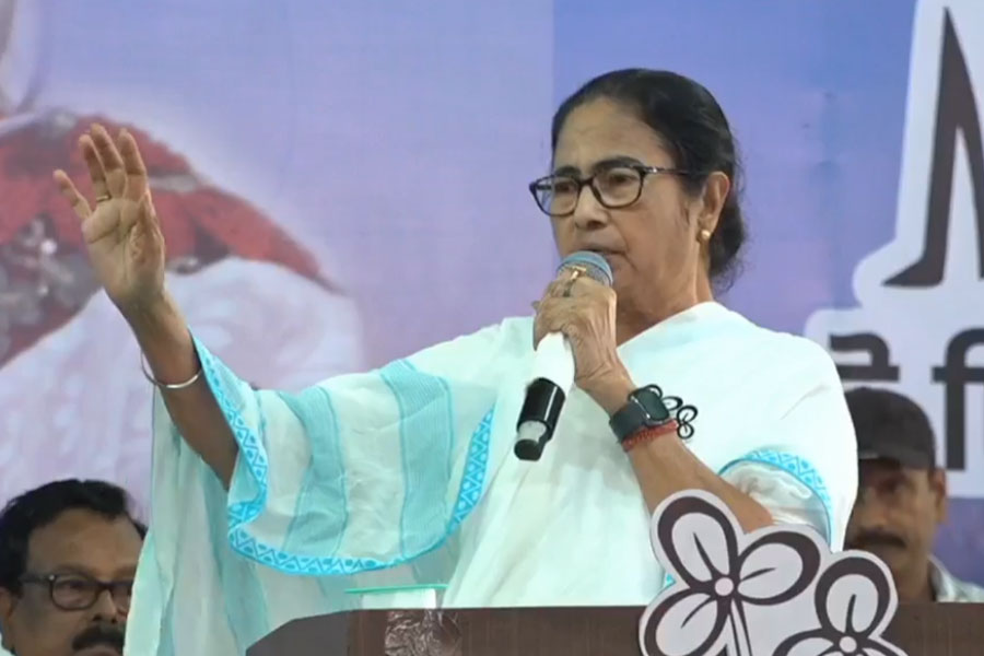Mamata Banerjee campaign for satabdi roy at Sainthia