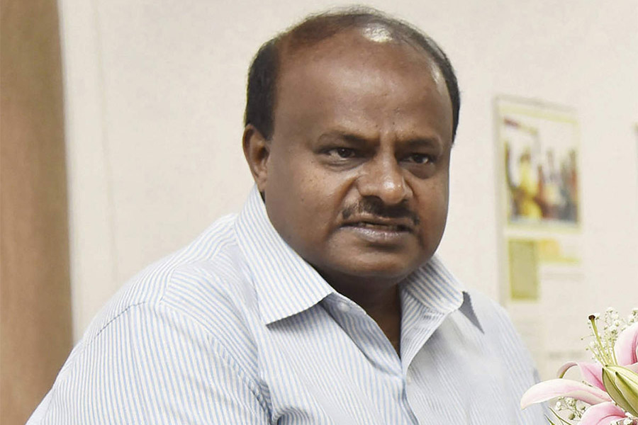 \\\'Pen drive was circulated by police officers,\\\' claims HD Kumaraswamy