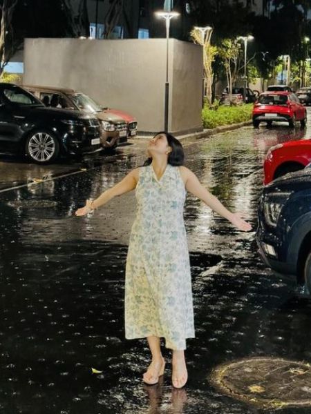 bengali actress Soumitrisha Kundu  shares pictures while enjoying the kal baishakhi dgtl