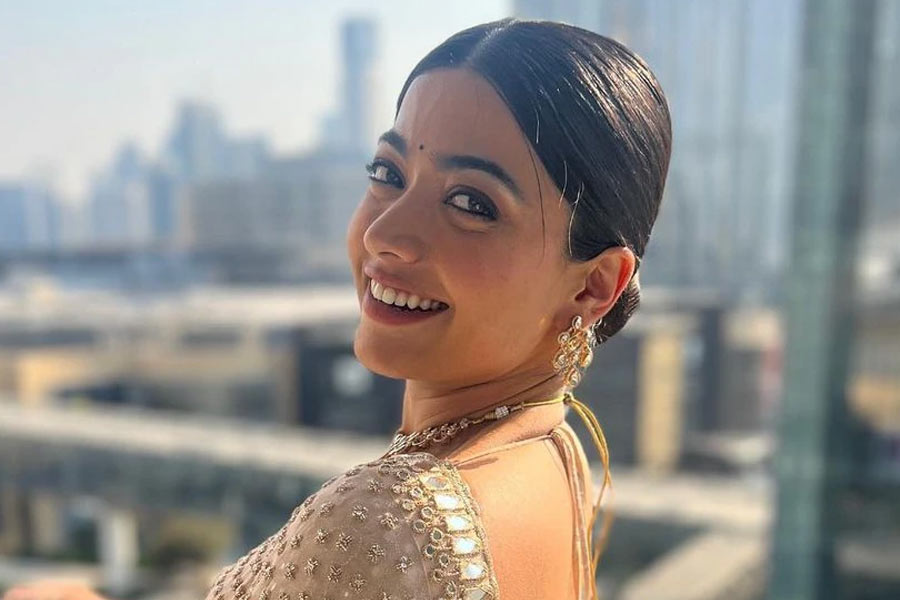 ২০২৩ সালের ডিসেম্বর মাসে সন্দীপ রেড্ডি ভঙ্গার পরিচালনায় প্রেক্ষাগৃহে মুক্তি পায় ‘অ্যানিম্যাল’। এই ছবি নিয়ে বিতর্কও কম হয়নি। রণবীর কপূর এবং দক্ষিণী অভিনেত্রী রশ্মিকা মন্দনা এই ছবিতে মুখ্যচরিত্রে অভিনয় করেন।