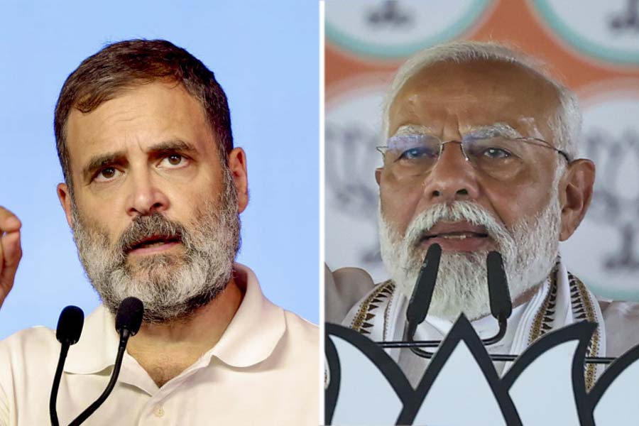 Narendra Modi attacks Rahul Gandhi over Ambani and Adani dgtl
