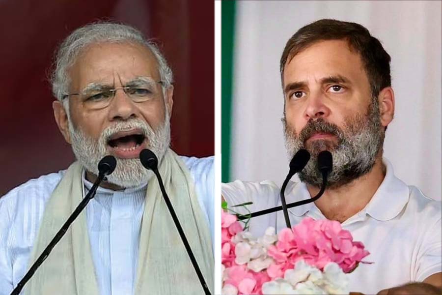 Our Opinion: A demand of political debate between PM Narendra Modi and Rahul Gandhi has been raised for public interest