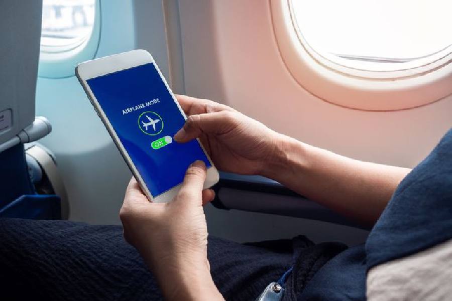 Why your phone needs to be on Flight Mode Aboard a Plane dgtl